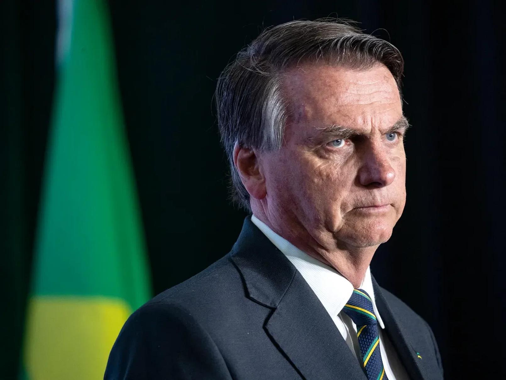 Bolsonaro eleito melhor presidente que o Brasil já teve, segundo pesquisa